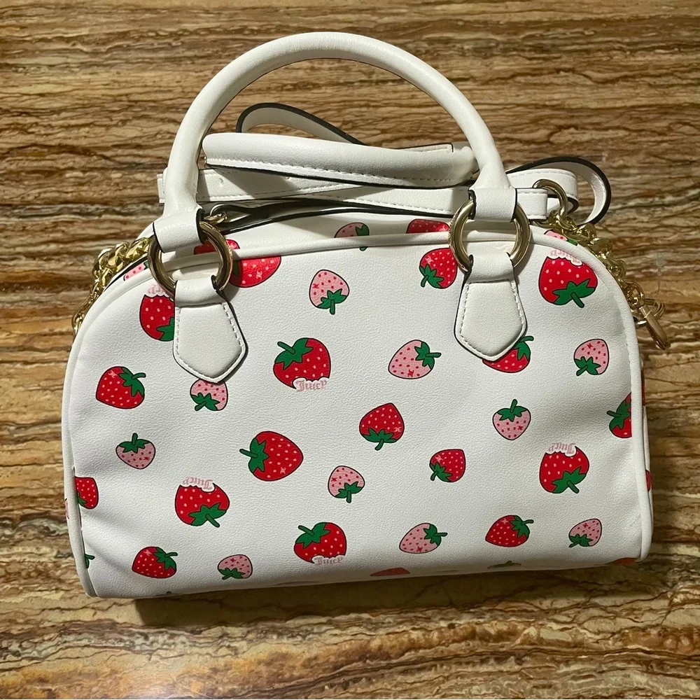 Juicy Couture - Picture 3 of 10